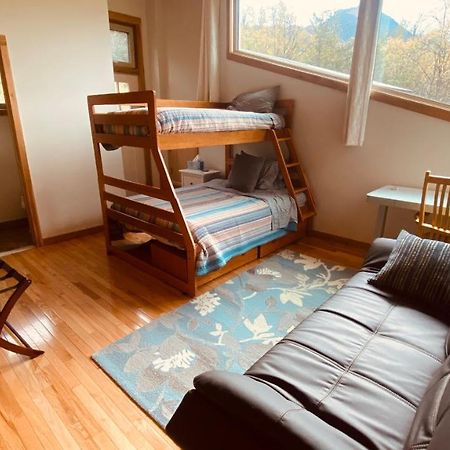 Eagle Peak Guesthouse Eagle River エクステリア 写真