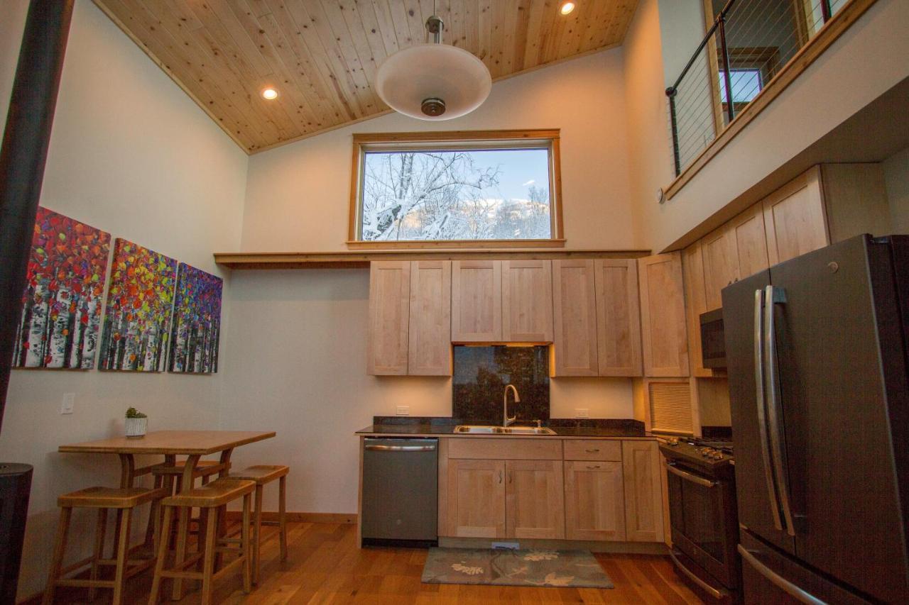 Eagle Peak Guesthouse Eagle River エクステリア 写真