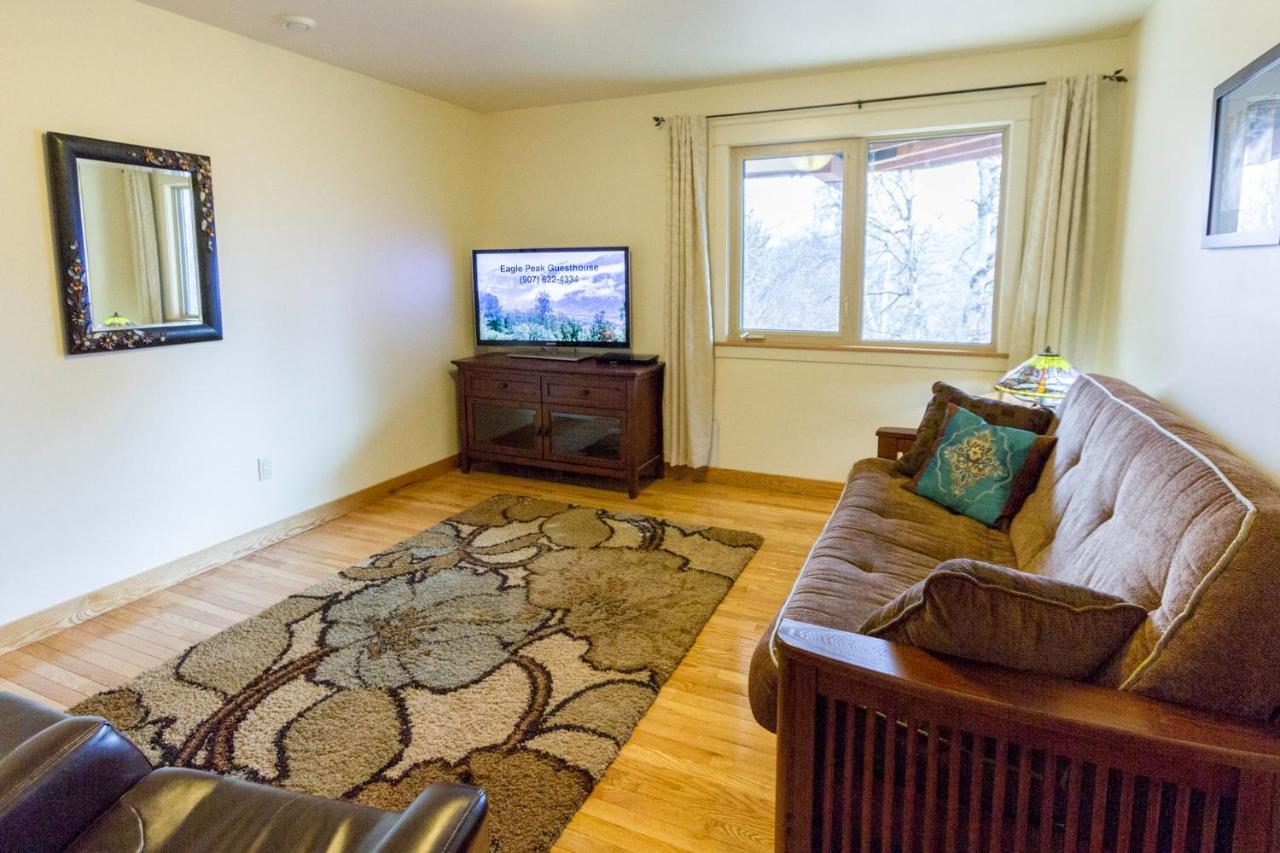 Eagle Peak Guesthouse Eagle River エクステリア 写真